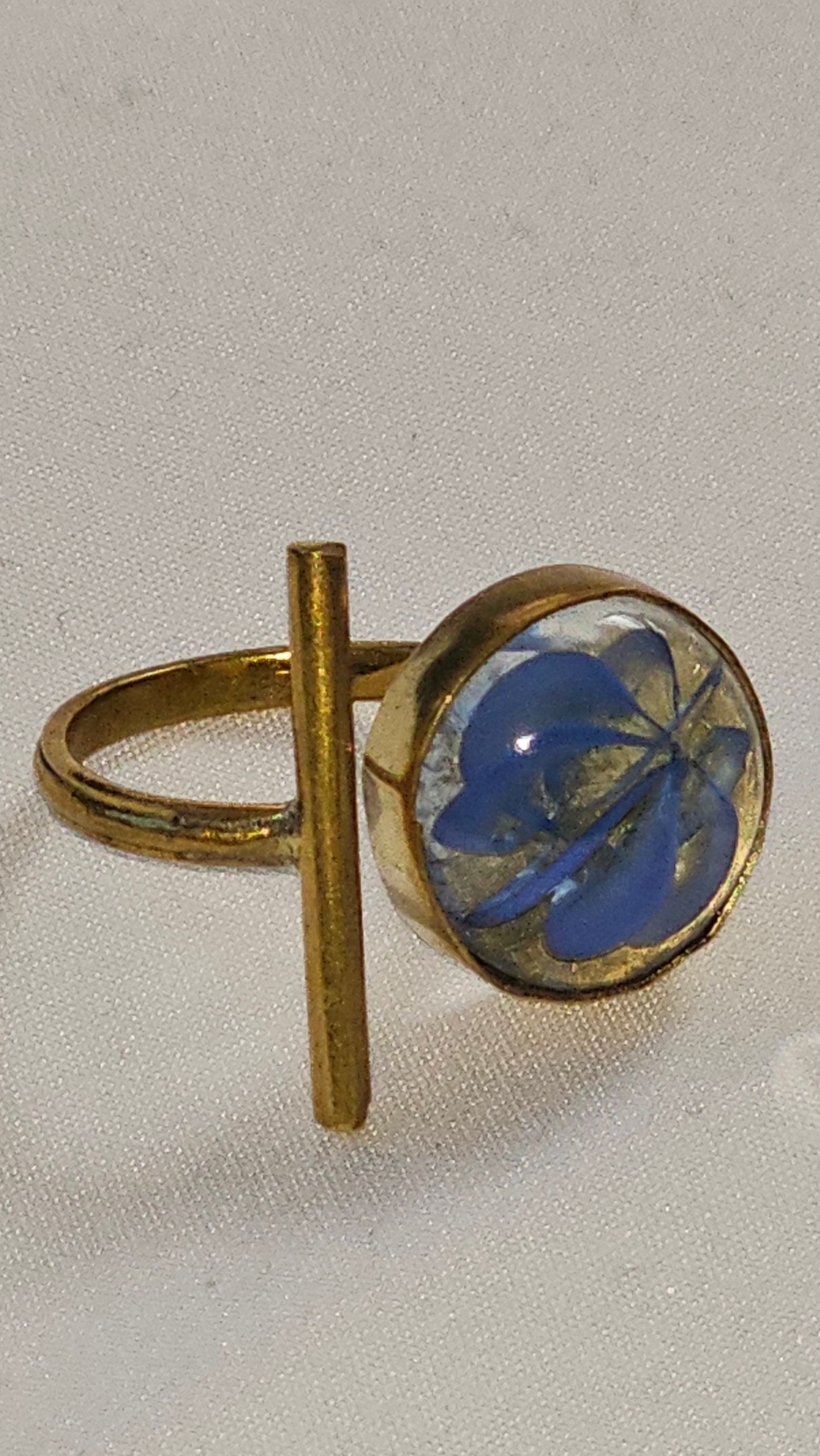 Aurora Gleam (Anillo de latón)